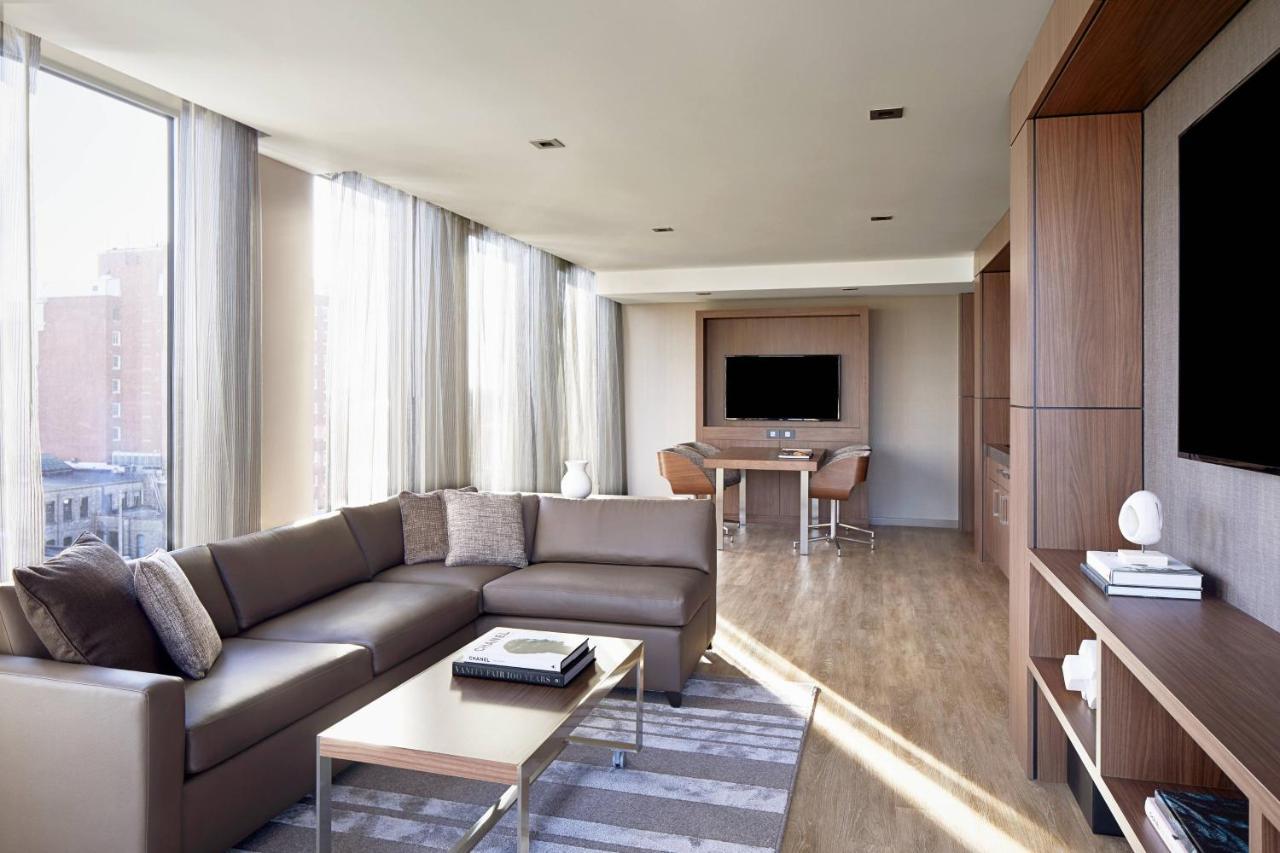 Ac Hotel By Marriott Madison Downtown Εξωτερικό φωτογραφία